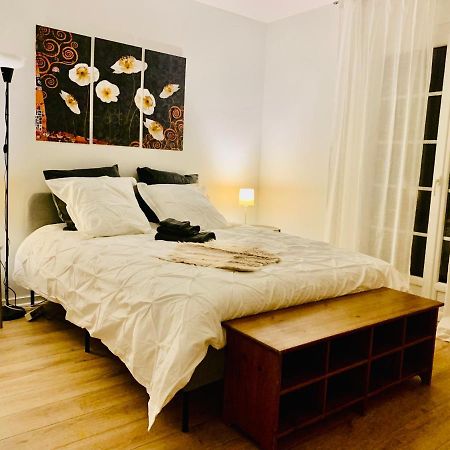 Parc De Buc Bed & Breakfast Buc  Bagian luar foto