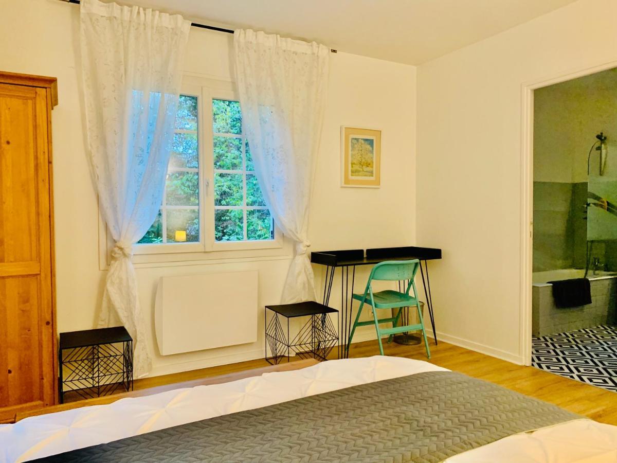 Parc De Buc Bed & Breakfast Buc  Bagian luar foto